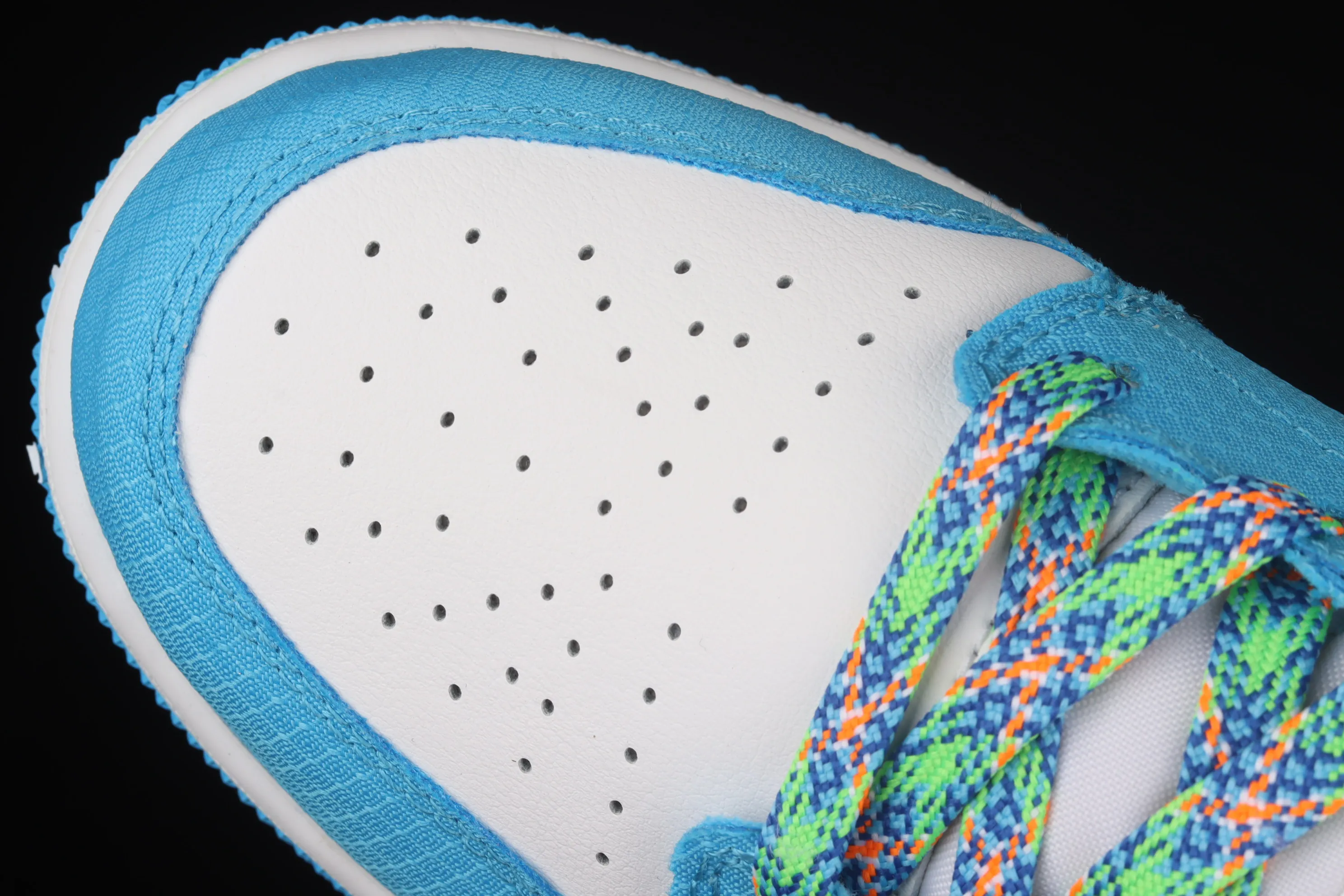 All categories Air Jordan Jordan series basketball shoes Air Jordan 1 Mid G version pure original Air Jordan 1 Mid AJ1 Joe 1 blue and green Chinese culture basketball shoes DA8010-400